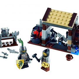 Lego 6918 LEGO Kingdoms 6918: Blacksmith Attack