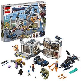 LEGO 76131 Avengers Compound Battle Superhero Playset, Thanos and Hulk Figures, Iron Man, Captain Marvel and Nebula Minifigures, Colourful